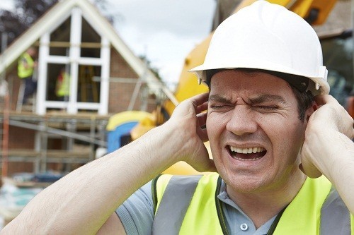 Cách bảo vệ chống mất thính giác tại nơi làm việc